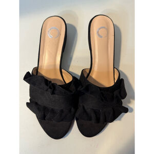 Journey Collection Black Chunky Low Heel Slides Size 9